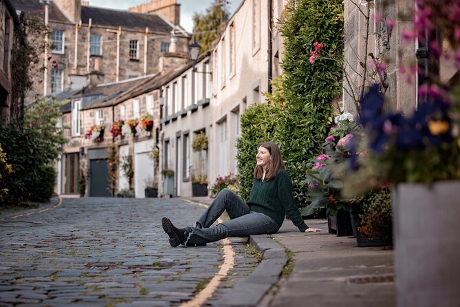 Private Photoshoot in Edinburgh with a Professional Photographer - How the photographer shapes the hour