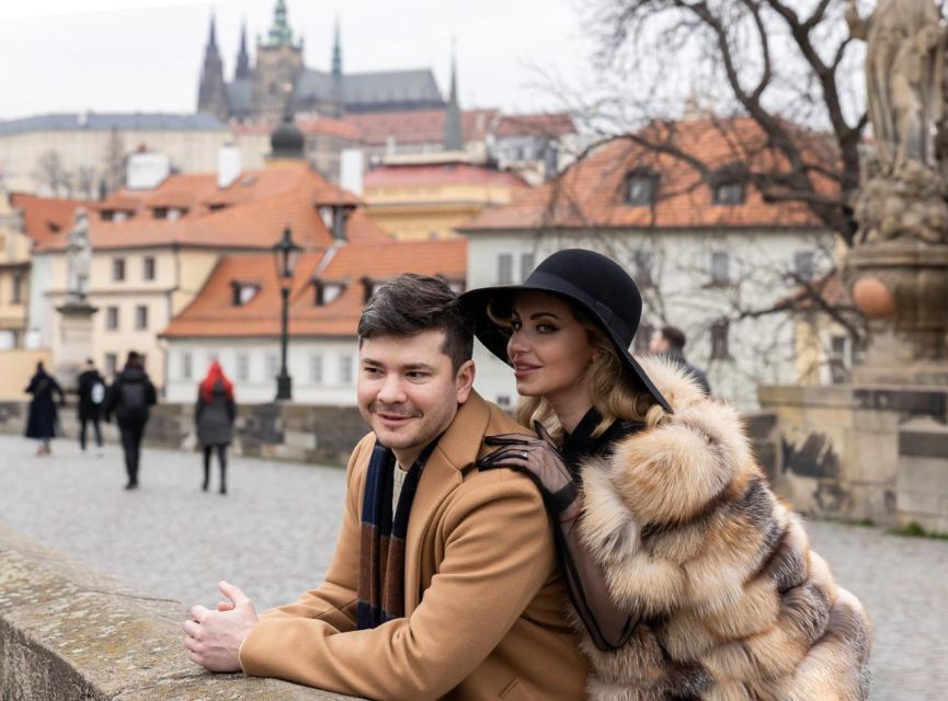 Private photoshoot in Prague - Charles Bridge, Kampa Island, and the best Prague backdrop