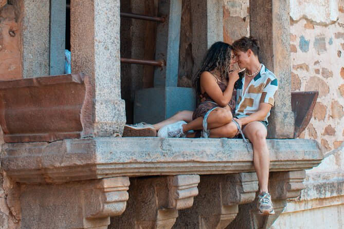 Private Photoshoot with a Local Photographer - More than 100 photos, with editing as an extra