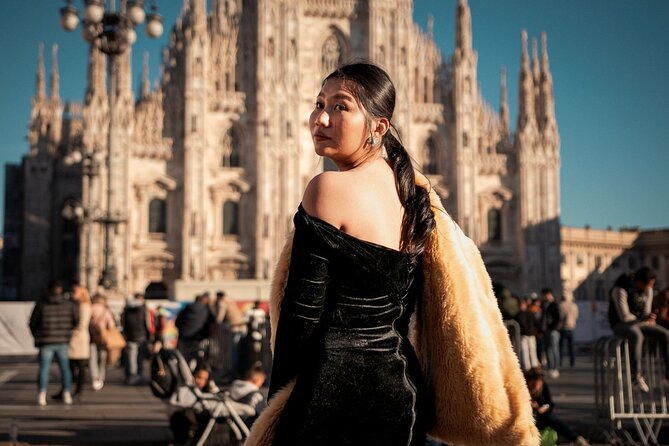Private Professional Photoshoot at Milan Duomo - Thirty minutes, used well