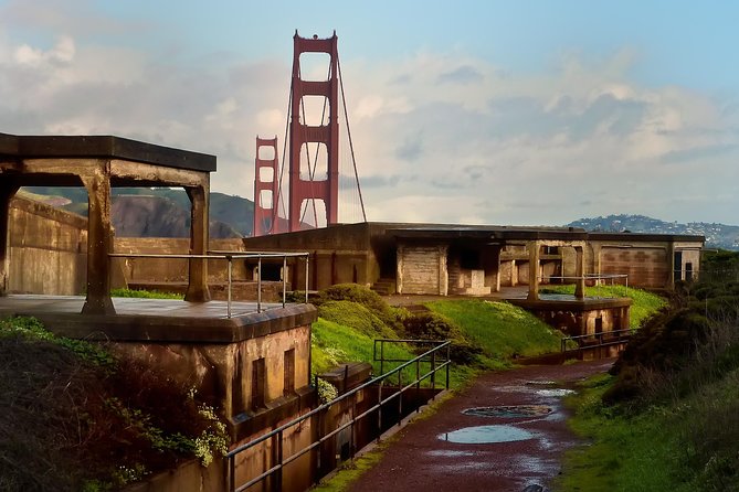 Private San Francisco Sunrise Photography Experience - Palace of Fine Arts and the city side