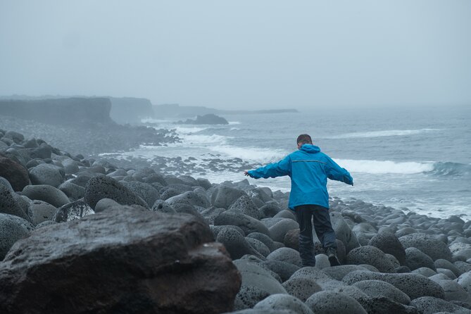 Private Secret Spots of Iceland Full day Tour with Photography by Luke - Reykjanes Lighthouse and open coastal views
