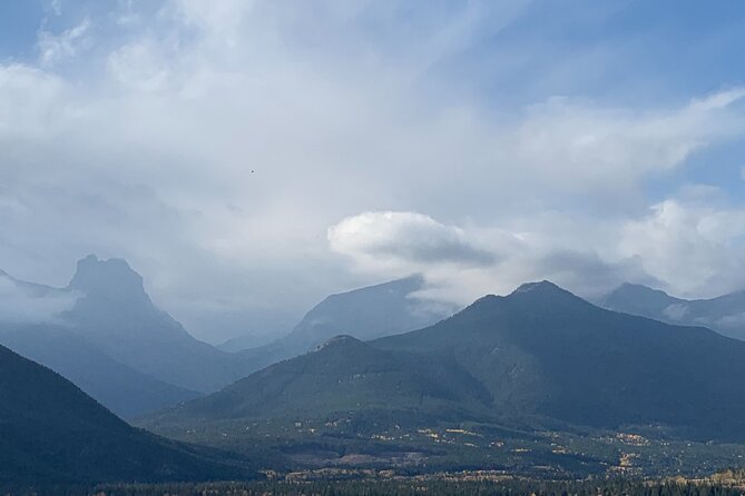 Private Tour: Majestic Mountains PHOTO SAFARI Drive - 4H - Winter help makes the outing more practical