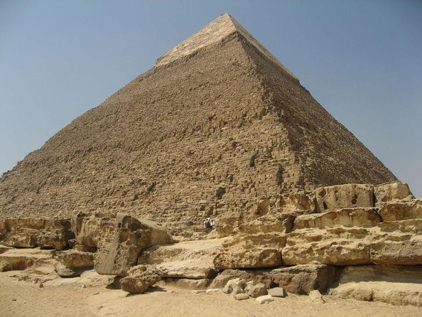 Private Tour to Giza Pyramids with professional Photographer - What the photographer adds, and where expectations matter