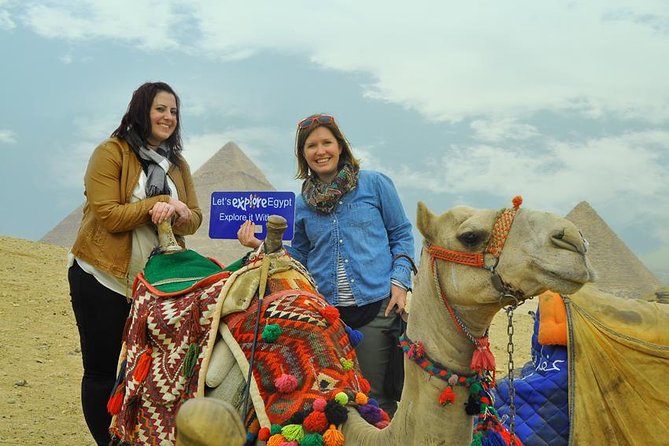 Private Tour to Giza Pyramids with professional Photographer - Private transport and an eight-hour schedule