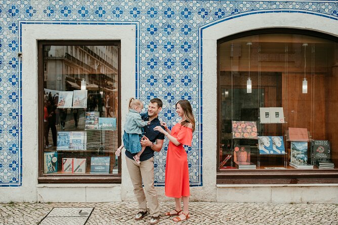 Private Vacation Photography Session with Local Photographer in Lisbon - Why a Lisbon photo session can be worth the money