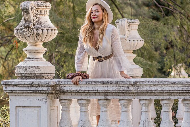 Private Vacation Photoshoot with Photographer in Madrid - Key points to know before booking