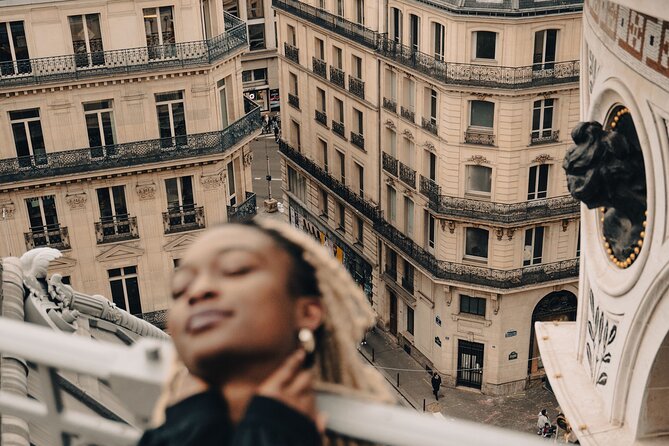 Professional Eiffel Tower Photo Tour with VOGUE Photographer - Rue Benjamin Franklin and the turn toward Avenue de Camoens