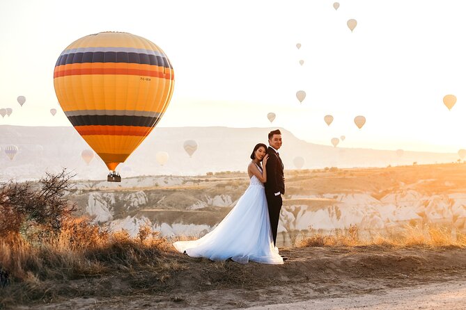 Professional Photo Shoot in Cappadocia - In Sunrise with Hot Air Balloons - Is $404.75 good value for two people?