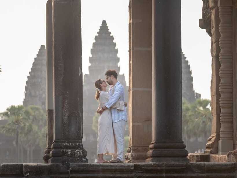 Professional Photoshoot in Angkor Archaeological Park - Transport, timing, and what you pay separately