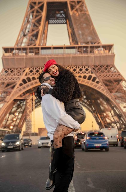 Professional Photoshoot in Paris - A fast photo walk built around Paris views