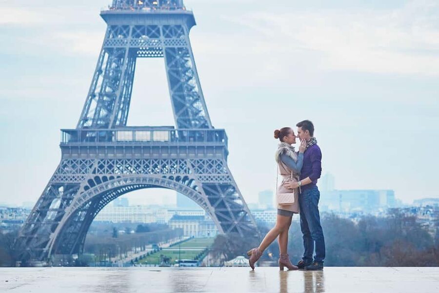 Proposal Photoshoot - Planning the surprise before the big day