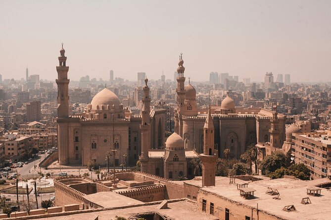 Pyramids, Egyptian Museum & Bazaar With Photographer - Lunch and the gap you should clarify