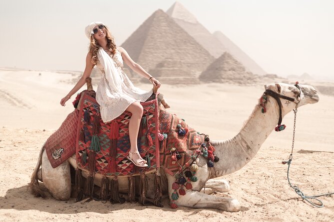 Pyramids, Egyptian Museum & Bazaar With Photographer - Why the guide and photographer pairing matters