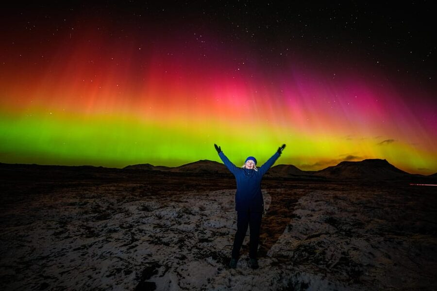 Reykjavik: Northern Lights Tour with Private Photographer - The five-hour rhythm and where it can go wrong
