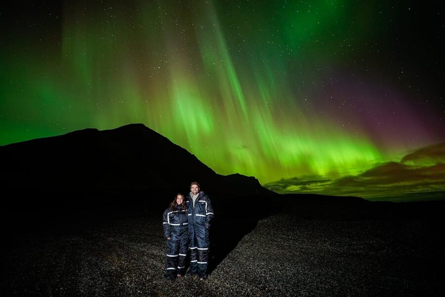 Reykjavik: Northern Lights Tour with Private Photographer - Leaving Reykjavik for a darker place