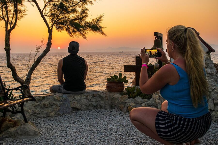 Rhodes: E-bike Highlights Sunset or Morning Photo Tour - The moat, windmills, and the Colossus story