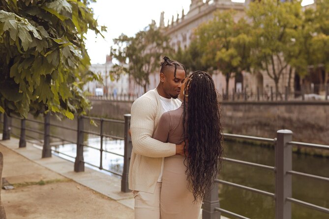 Romantic Couple Photoshoot in the Heart of Berlin - What you receive after the one-hour session