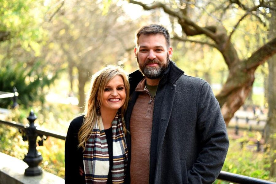 Romantic Photoshoot Experience for Couples in New York - Is $271 good value for up to four people?
