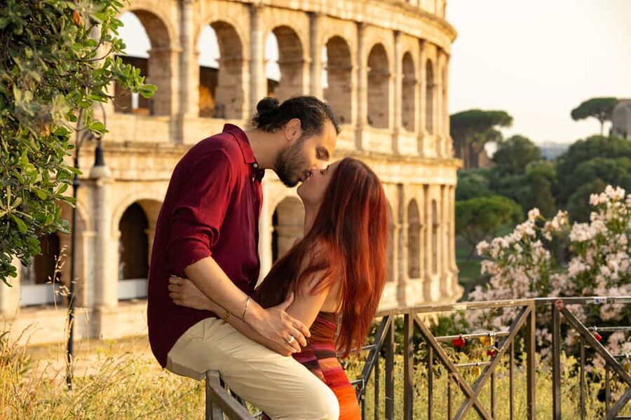 Rome: Colosseum Photoshoot – Private Session - Key points at a glance