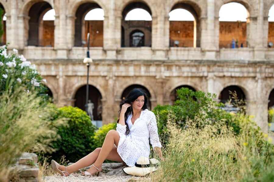 Rome: Colosseum Photoshoot – Private Session - What you receive after the shoot