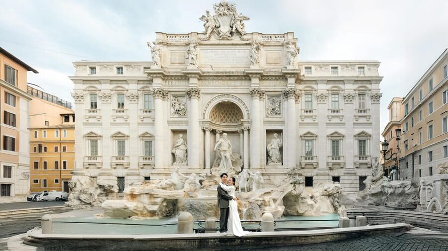 Rome: Early Morning Private Photoshoot at Iconic Landmarks - Why an early Rome photoshoot works so well