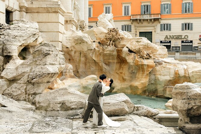Rome: Early Morning Trevi Fountain Photoshoot & Iconic Landmarks - Piazza del Campidoglio and a wider Roman setting