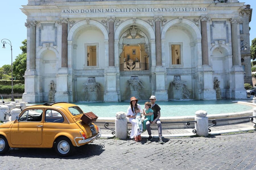 Rome: Fiat Cinquecento Vintage Photography Service - Fontana dell’Acqua Paola and the Janiculum Hill
