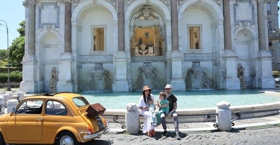 Rome: Fiat Cinquecento Vintage Photography Service - What the professional photography adds
