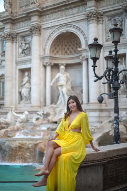 Rome: Iconic Trevi Fountain Private Photoshoot Experience - Timing, clothing, and what to bring