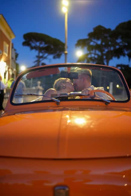 Rome: Night Photo Session in a Fiat 500 with Aperol Spritz - Aperol Spritz, photos, and the social side