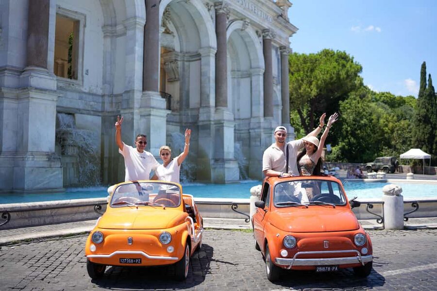 Rome: Photoshoot Service with Vintage Fiat 500 - Why a vintage Fiat works so well in Rome