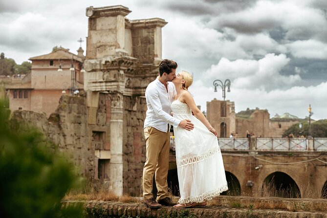 Rome: Private Colosseum Photoshoot with Local Photographer - The 60-minute route to Capitoline Hill