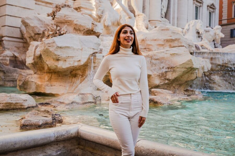 Rome: Private Photoshoot at the Trevi Fountain - Who should book this experience
