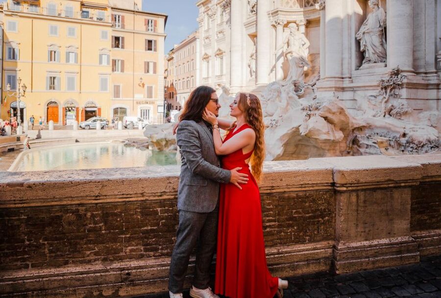 Rome: Private Photoshoot at the Trevi Fountain - What you receive, and what you do not