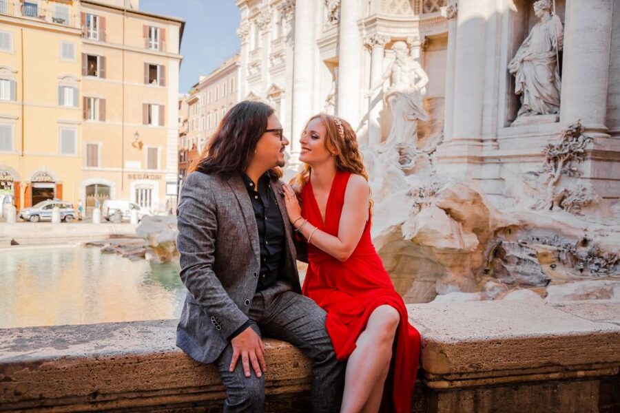 Rome: Private Photoshoot at the Trevi Fountain - Meeting near the fountain and finding your photographer