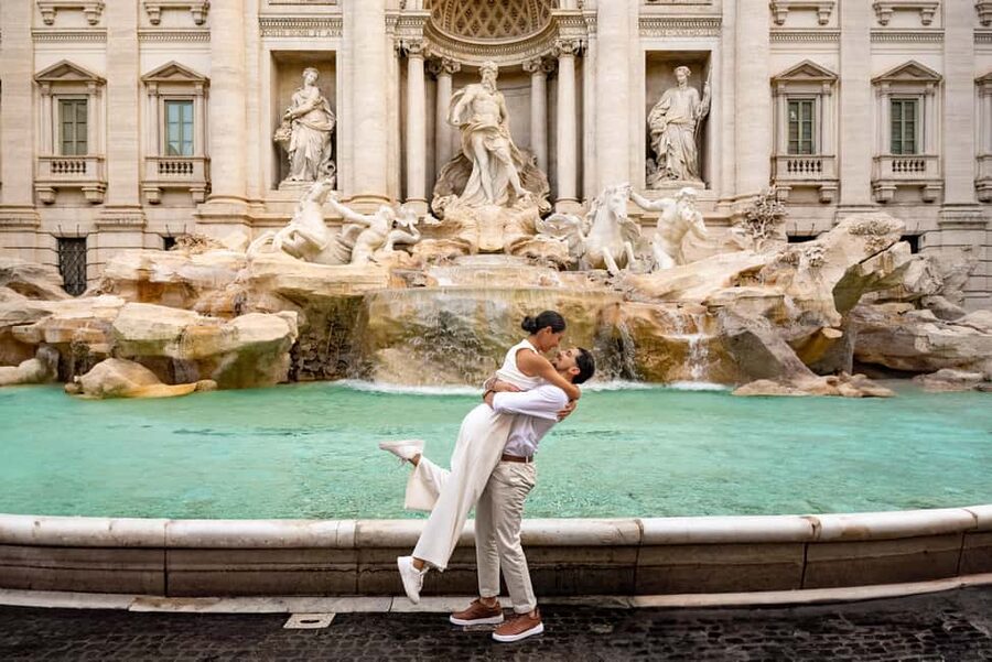 Rome: Trevi Fountain Photoshoot – Private & Personalized - Why Trevi Fountain works best before breakfast