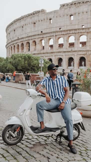 Rome: Vespa Ride in the Streets with Photography - Trastevere from the road