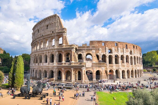 Rome Vespa Scooter Tour with Professional Photographer - Key points to know before you book