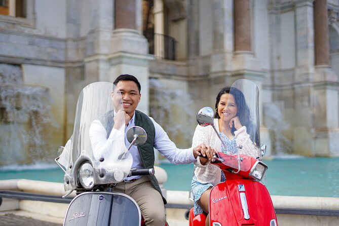 Rome Vespa Scooter Tour with Professional Photographer - Starting at Via del Colosseo 31