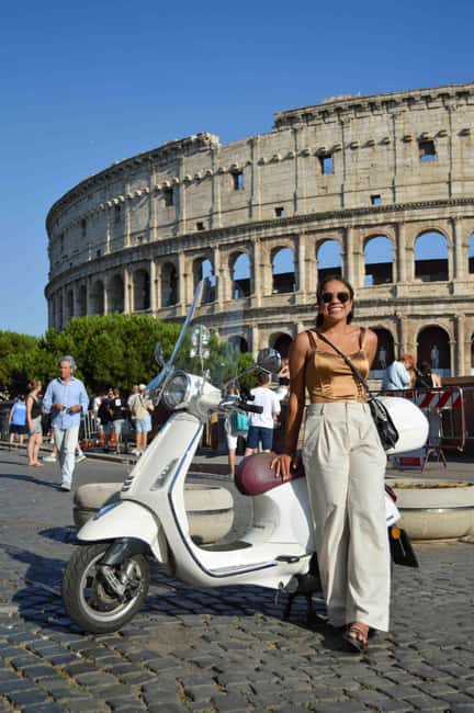 Rome: Vespa tour “When in Rome” with Dessert and Photography - What the guides add to the ride