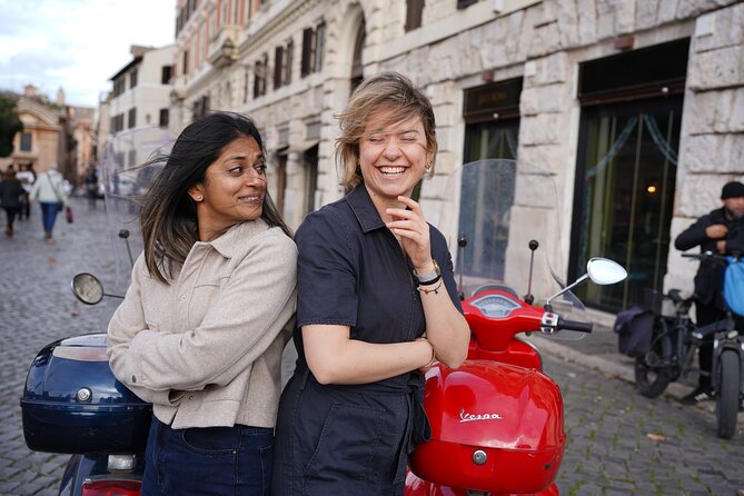 Rome: Vespa Tour with Photographer and Tiramisu treat - What the photography is really worth