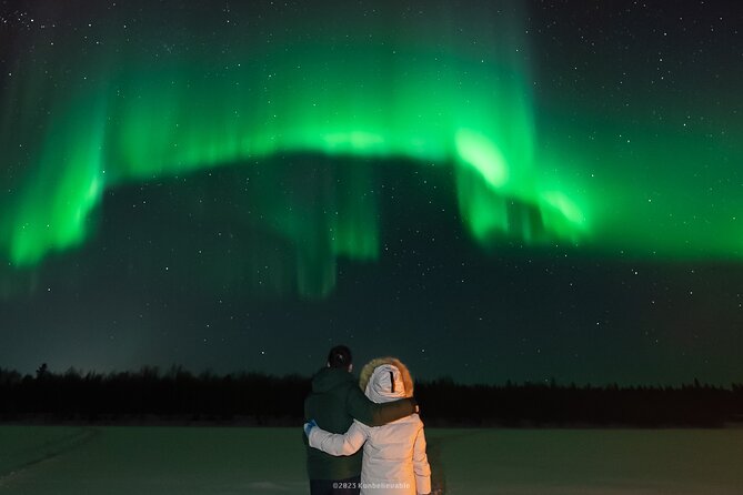 Rovaniemi: Genuine Aurora Hunting with Unlimited Pro Photos - What happens when the aurora appears