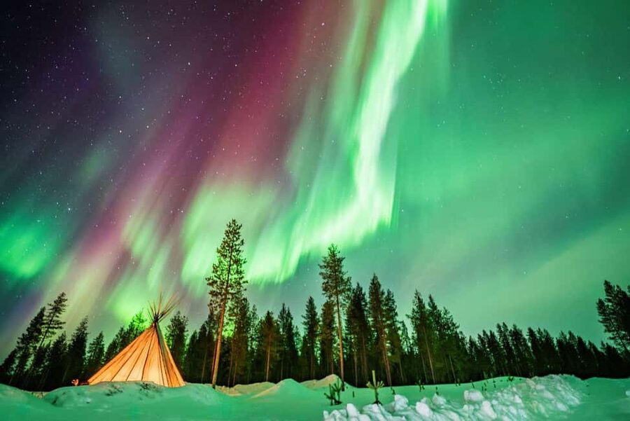Rovaniemi: Northern Lights Photo Tour | Money-Back Guarantee - Chasing the aurora instead of waiting in one place
