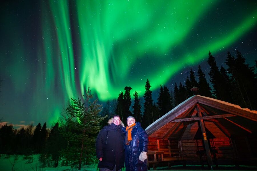 Rovaniemi: Small-Group Northern Lights Wilderness Tour - The first stop: frozen water, forest, and silence