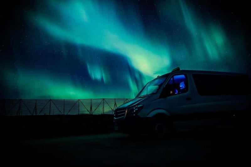 Saariselkä,Kakslauttanen: Aurora Hunting & Photography Tour. - Key points to know before booking