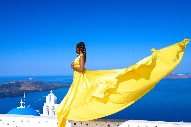 Santorini 2h Private Flying Dress Photoshoot with Transportation - The finished photos and what you receive