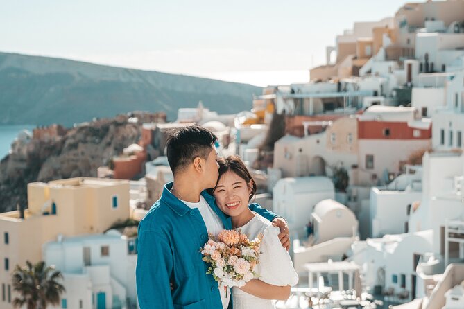 Santorini: Customized Private Photoshoot Walk in Oia - Is $120.98 good value for two people?