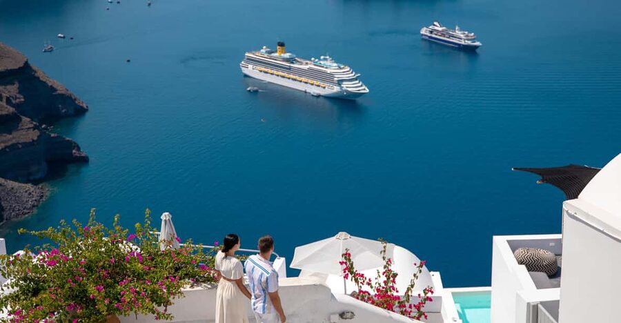 Santorini: Imerovigli or Fira Photoshoot - Key points to know before booking