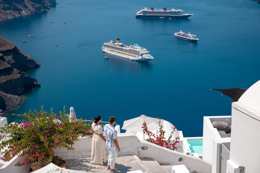 Santorini: Imerovigli or Fira Photoshoot - Why a Santorini photoshoot can be worth the money